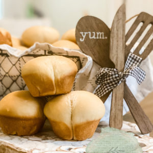 Quick and Easy Sourdough Dinner Rolls Recipe